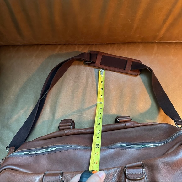 Frank & Oak Rue St Viateur brown leather duffel weekender travel bag unisex - Picture 15 of 17